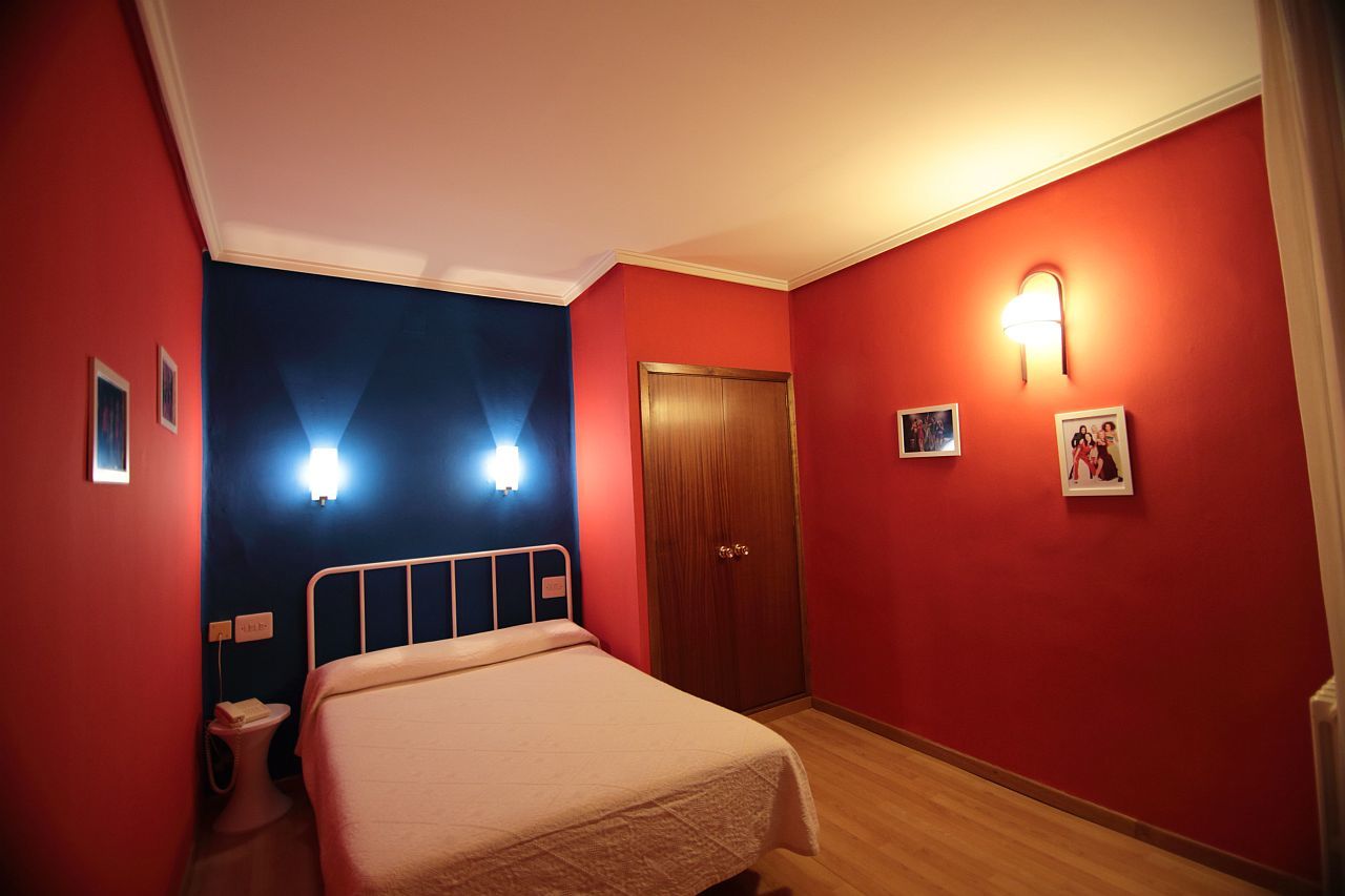 De La Musica Hotel 2*